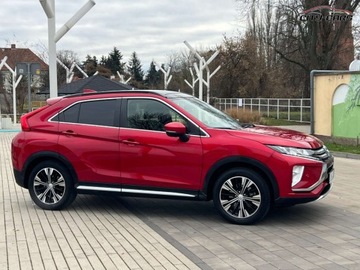 Mitsubishi Eclipse Cross SUV 1.5 T 163KM 2018 Mitsubishi Eclipse Cross 1.5163KMFull WersjaKamery 360 1.5 Benzyna 162KM, zdjęcie 10