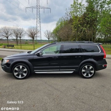 Volvo XC70 II Kombi Facelifting 2.0 D4 DRIVE-E 181KM 2014 Volvo XC 70 Volvo XC 70 D4 Geartronic Momentum 2.0 Diesel 181KM, zdjęcie 2