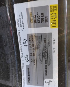 Peugeot 508 I Sedan 1.6 e-HDi 115KM 2014 Peugeot 508 2014r, 1.6 HDI AUTOMAT. Uszkodzony dach i lewy bok. 1.6 Diesel, zdjęcie 19