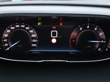 Peugeot 3008 II Crossover Facelifting  1.2 PureTech 130KM 2021 Peugeot 3008 1.2 PureTech, Salon Polska, zdjęcie 10