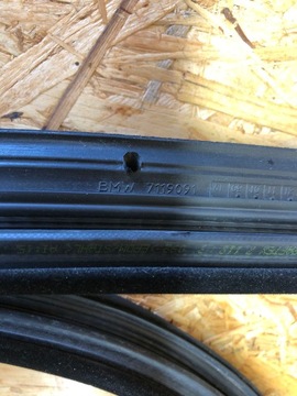 BMW E92 КУПЕ ПРОКЛАДКА ДВЕРИ ЛЕВАЯ