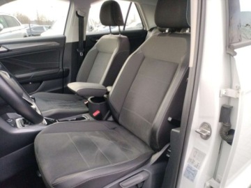 Volkswagen T-Roc I SUV Facelifting 1.5 TSI ACT 150KM 2022 Volkswagen T-Roc 1.5 Benzyna 150KM, zdjęcie 9