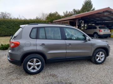 Volkswagen Tiguan I SUV 2.0 TSI 170KM 2009 Volkswagen Tiguan 2.0 TSI 4x4, zdjęcie 5