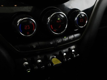 Mini Countryman F60 Crossover 1.5 Plug-in Hybrid 224KM 2019 Mini Countryman PHEV skóra panorama navi klim, zdjęcie 25