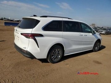 Toyota Sienna III 2022 Toyota Sienna 2022 r. 2,5L HYBRID LE 2.5 Hybryda 245KM, zdjęcie 5