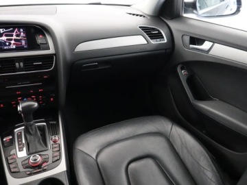 Audi A4 B8 2013 Audi A4 2.0 TDI, Automat, Skóra, Navi, Xenon, zdjęcie 7