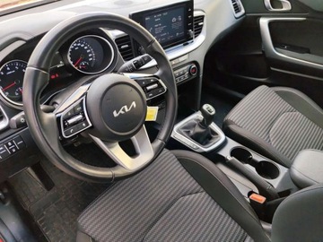 Kia Ceed III Kombi Facelifting 1.5 T-GDI 160KM 2022 Kia Ceed 1,5 T moc 160KM Salon PL 1.5 Benzyna 160KM, zdjęcie 8
