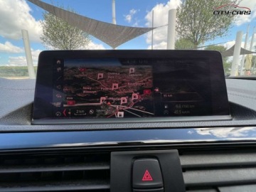 BMW Seria 1 F40 Hatchback 1.5 118i 140KM 2019 BMW Seria 1 Seria-1 1.5 Benzyna 140KM Bez wkladu Nowe opony serwisowa, zdjęcie 17