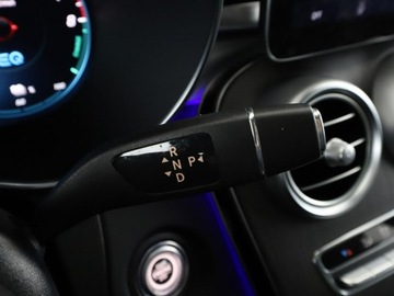 Mercedes GLC C253 SUV Plug-In 2.0 300e 320KM 2022 Mercedes GLC 300 PHEV 4x4 skóra full LED panorama, zdjęcie 34