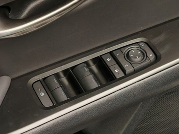 Lexus UX Crossover Facelifting 2.0 300h 199KM 2025 Od ręki - 300h Business 2.0 Hybrid Dynamic Force 199KM | Podgrzewane fotele, zdjęcie 4