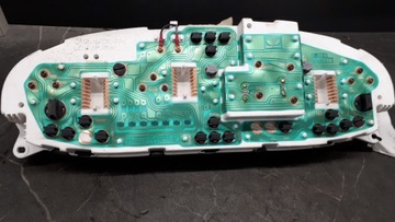 96206688 PŘÍSTROJOVÁ DESKA BUDÍKY DAEWOO LEGANZA 2.0 16V