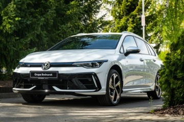 Volkswagen Golf VIII R Facelifting 2.0 TSI 333KM 2026 Volkswagen Golf Variant R 2.0 TSI 4Motion 333 KM, zdjęcie 11