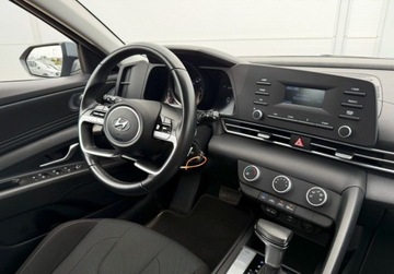 Hyundai Elantra VII Sedan 1.6 MPI 123KM 2022 Hyundai Elantra 1.6 MPI 123KM Modern CVT Salon PL FV23 1.6 Benzyna 123KM, zdjęcie 28