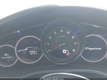 Porsche Cayenne III 2022 Porsche Cayenne 2022 PORSCHE CAYENNE COUPE PLATINUM EDITION 3.0 Benzyna, zdjęcie 11