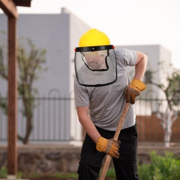 ПОЛНОСЕТОЧНАЯ ЗАЩИТНАЯ МАСКА ДЛЯ КОШЕНИЯ