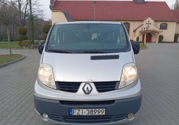 Renault Trafic II Kabina 2.0 dCi 115KM 2012 Renault Trafic Kupiony w Polsce - wersja Long - 9 foteli - 2,0 - 114 KM 2.0, zdjęcie 1