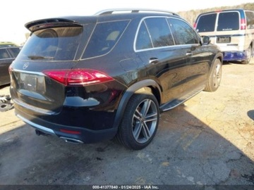 Mercedes GLE V167 2022 Mercedes-Benz GLE 350, 2022r., 2.0L 2.0 Benzyna 255KM, zdjęcie 2