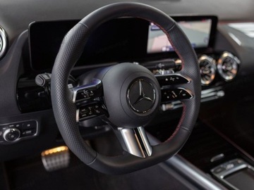 Mercedes Klasa B W247 Sports Tourer Facelifting 1.3 200 163KM 2025 MERCEDES-BENZ B Klasa 200 AMG Line 1.3 (163KM) 2025, zdjęcie 6