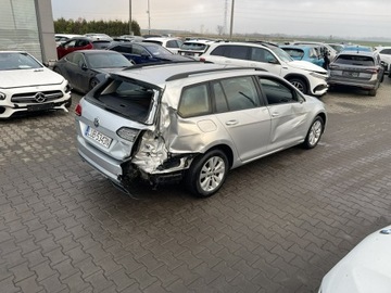 Volkswagen Golf VII Variant Facelifting 1.6 TDI-CR DPF BMT 115KM 2020 Volkswagen Golf Klimatronik Czujniki parkowania, zdjęcie 2