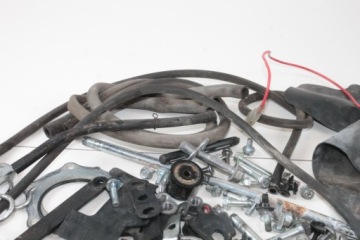 KAWASAKI NINJA 125 19- КОМПЛЕКТ БОЛТОВ