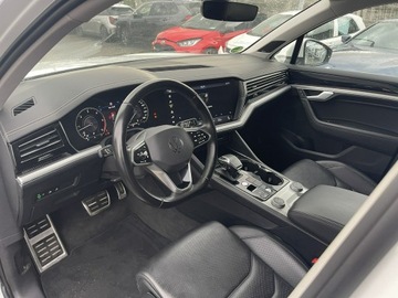 Volkswagen Touareg III SUV 4.0 V8 TDI SCR 422KM 2020 Volkswagen Touareg Automat Skóra Pneumatyka, zdjęcie 5