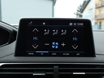 Peugeot 5008 II Crossover 1.2 PureTech 130KM 2019 Peugeot 5008 PureTech 130, Salon Polska, zdjęcie 12