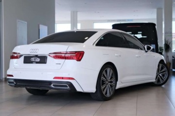 Audi A6 C8 Limousine 3.0 55 TFSI 340KM 2019 Audi A6 Limousine 3.0 Benzyna 340KM, zdjęcie 17