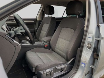 Volkswagen Passat B8 Variant Facelifting 2.0 TDI SCR 150KM 2022 Volkswagen Passat 2.0 TDI 150KM Business DSG SerwisASO Acc Led Nawi AppCon, zdjęcie 8