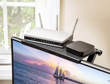 СТОЛ, ПОЛКА НАД ТЕЛЕВИЗОРОМ, ДЕРЖАТЕЛЬ ДИСТАНЦИОННОГО ДЕКОДЕРА ТЕЛЕВИЗОРА