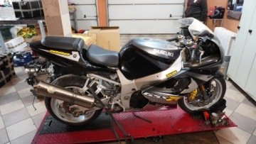 Suzuki GSXR GSX-R 1000 750 600 K1 K2 Задний фонарь оригинал