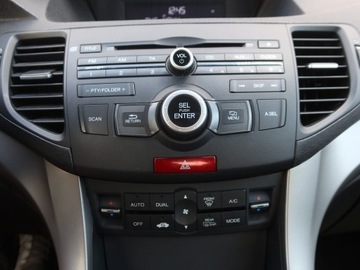 Honda Accord VIII Sedan 2.0 VTEC 156KM 2010 Honda Accord 2.0 i-VTEC, GAZ, Klima, Klimatronic, zdjęcie 12