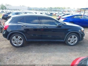 Mercedes GLA I 2019 Mercedes-Benz GLA 2019 MERCEDES-BENZ GLA 250 4MATIC 2.0 Benzyna 208KM, zdjęcie 7