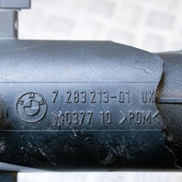 BMW 3 CABRIO E93 PRAVÁ STRANA TRYSKA OSTŘIKOVAČE SVĚTLOMET 7283213 2011