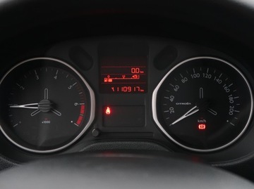 Citroen C-Elysee II Sedan Facelifting 1.2 PureTech 82KM 2019 Citroen C-Elysee 1.2 PureTech, Salon Polska, zdjęcie 10