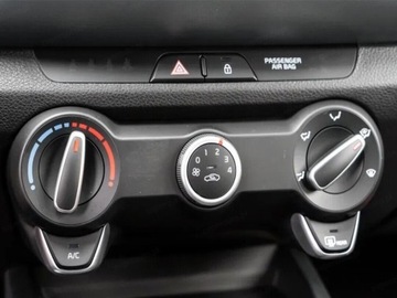 Kia Stonic Crossover Facelifting 1.2 DPI 79KM 2025 KIA Stonic 1.2 Crossover 79KM 2025, zdjęcie 8