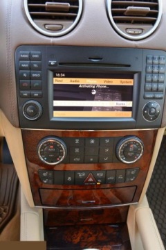 Mercedes Klasa GL X164 Off-roader Facelifting 350 BlueTEC 4MATIC 211KM 2012 Mercedes GL 350 BlueTEC 4Matic 7G-TRONIC 211KM 2012r 7 osobowy, zdjęcie 27