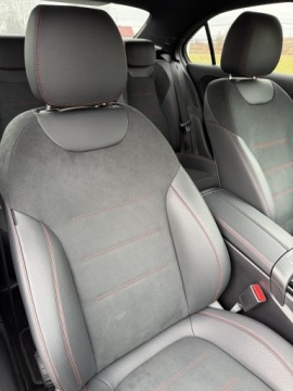 Mercedes Klasa A W177/V177 2023 MERCEDES-BENZ Klasa A 200 177KM polift | AMG Premium Night | FAKTURA VAT23%, zdjęcie 29