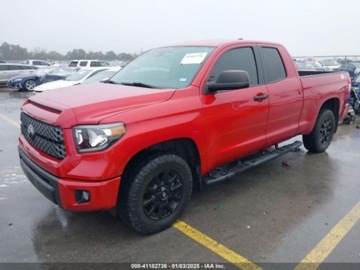 Toyota Tundra II 2021 Toyota Tundra 2021r., SR5 , od ubezpieczalni 5.7 Benzyna 381KM, zdjęcie 2