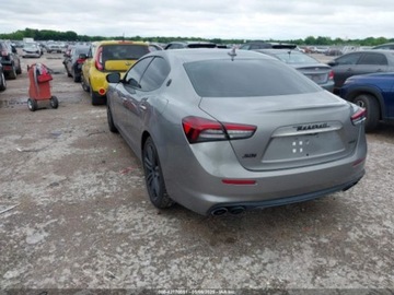 Maserati Ghibli III 2021 Maserati Ghibli S Q4 2021 3.0l 3.0 Benzyna 424KM, zdjęcie 3