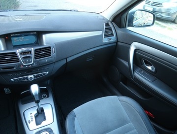 Renault Laguna III 2011 Renault Laguna 2.0 dCi, 170 KM, Automat, Navi, zdjęcie 7