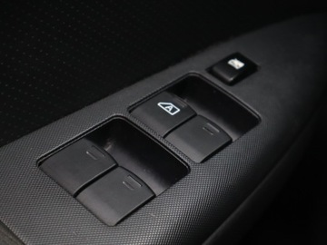 Nissan Note I Mikrovan Facelifting 1.4 88KM 2012 Nissan Note 1.4, Salon Polska, Klima, Tempomat, zdjęcie 16