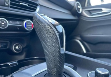 Alfa Romeo Giulia II Sedan Facelifting 2.0 Turbo 200KM 2022 Alfa Romeo Giulia 2.0TURBO *DesignSPORT*Pamięć *SalonPL*SerwisASO *FV23%, zdjęcie 36