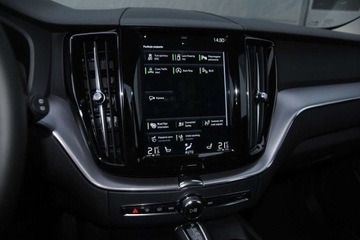 Volvo XC60 II Crossover D4 190KM 2020 Volvo XC 60 190KMD4AutSkory,Led Rozp.znakEL.klap,Lane.ass grzane fotelefv23, zdjęcie 9
