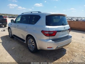 Nissan 2021 Nissan Armada 2021r., 4x4, 5.6L 5.6 Benzyna 400KM, zdjęcie 2