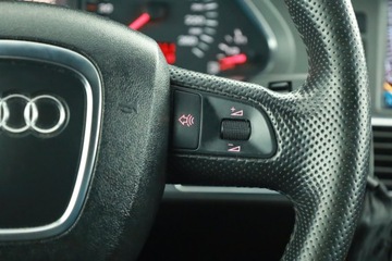 Audi A6 C6 Limousine 2.4 V6 24V 177KM 2005 Audi A6 2.4, GAZ, Automat, Xenon, Klima, zdjęcie 16