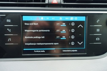 Citroen C4 Spacetourer Van 1.2 PureTech 131KM 2019 Citroen C4 SpaceTourer Benzyna - Bogata Wersja, zdjęcie 31