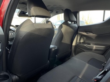 Toyota C-HR I Crossover Facelifting 1.8 Hybrid 122KM 2020 Toyota C-HR 1.8 Hybrid GPF Comfort, zdjęcie 11