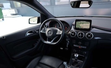 Mercedes Klasa B W246 Sports Tourer Facelifting 1.6 200 156KM 2016 Mercedes-Benz Klasa B Mercedes-Benz Klasa B 200 UrbanStyle Edition 1.6, zdjęcie 28