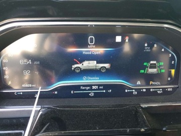 Chevrolet Silverado II 2022 Chevrolet Silverado C1500 RST 2022 5.3l 5.3 Benzyna 355KM, zdjęcie 9