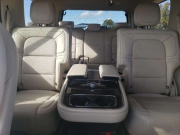 Lincoln Navigator III 2018 Lincoln Navigator 2018, 3.5L, 4x4, RESERVE, od ubezpieczalni 3.5 Benzyna, zdjęcie 8